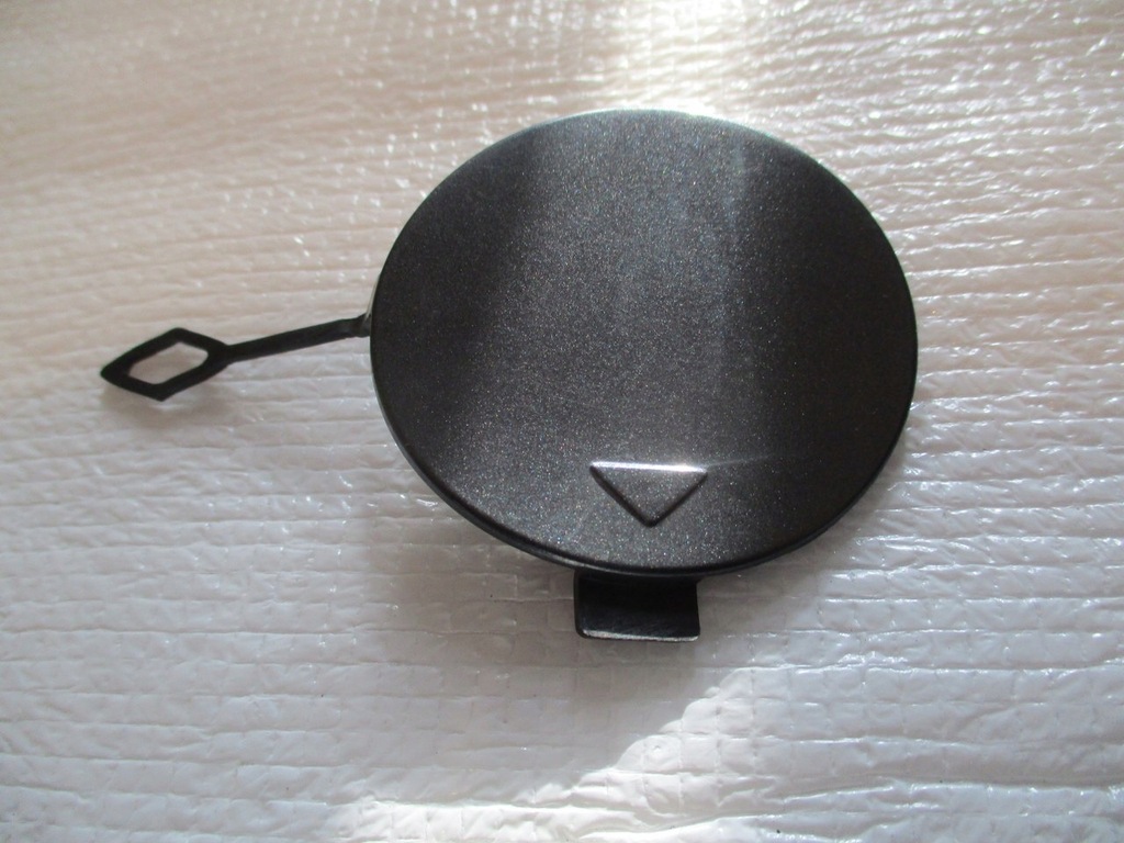 фото №1, Bmw 2 f45 f46 заглушка фаркоп бампер задня