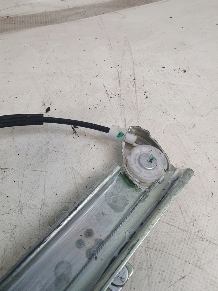 фото №8, Механізм скло лівий перед оригінальний номер 82401-0x000 hyundai i10 08r.