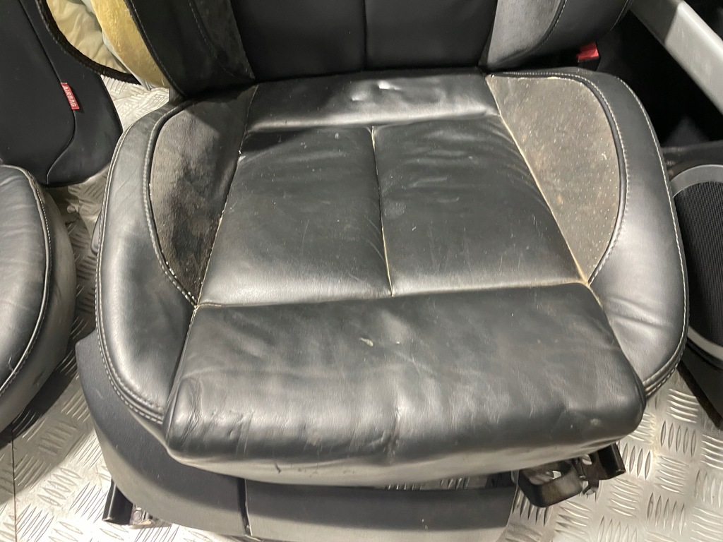 фото №14, Сиденья подогрев заднее сиденье обшивки салон кожа seat leon ii fr