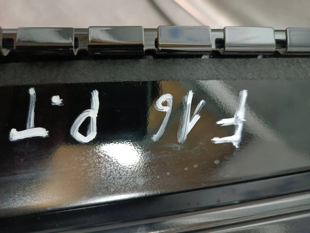 фото №3, Bmw x6 f16 рамка дверь правый задняя.