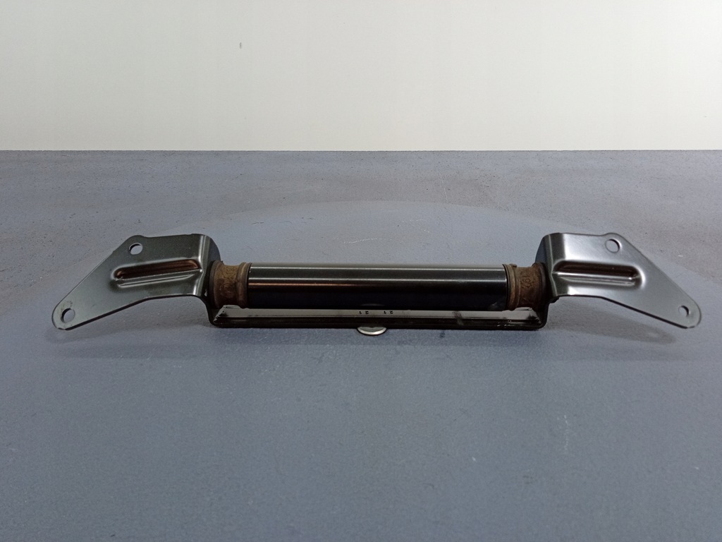 фото №4, Bmw x3 g01 амортизатор кришки багажника 7468022