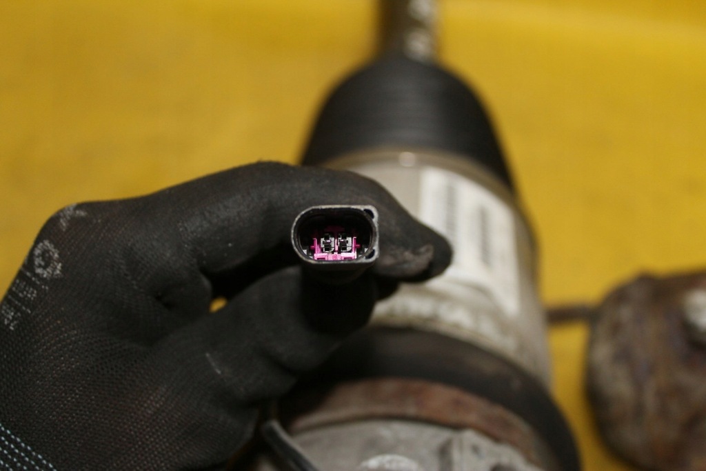 фото №8, Амортизатор левый задняя a8 d3 4.0 tdi 4e0616001f