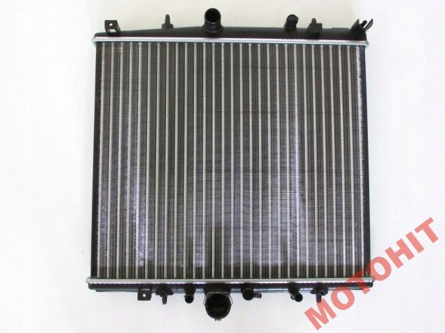 Купити Радіатор води citroen c8 2.0 2002-2004 автоматична коробка передач