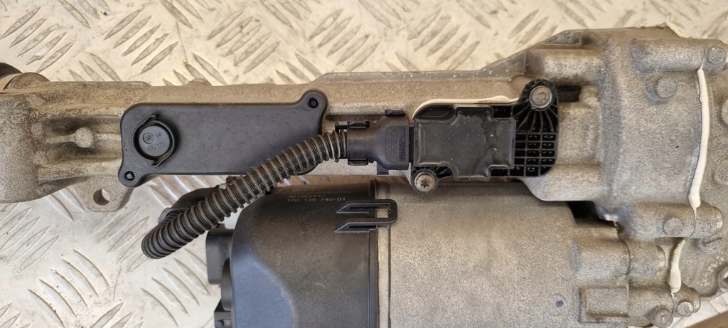 фото №13, Mercedes w206 трансмиссия поворотная osi задний задняя a2064603702