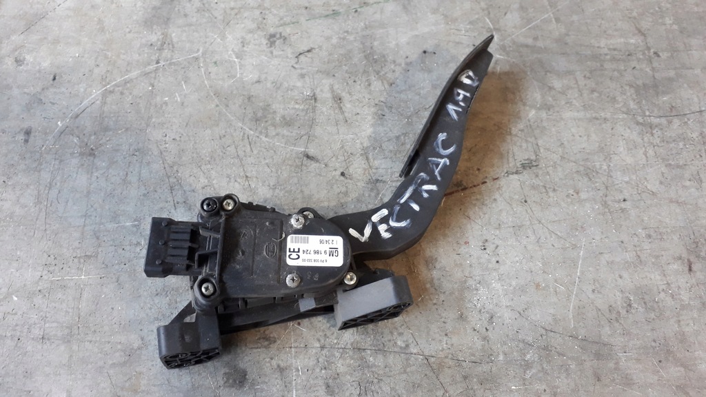 фото №1, Потенціометр газу 9186724 opel vectra c