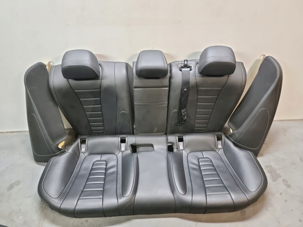 фото №4, Mercedes w257 салон сиденья заднее сиденье кожа комплект