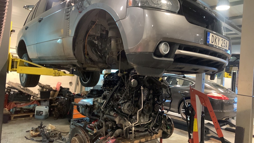 фото №15, Range rover land rover jaguar двигун 2.0 ремонт