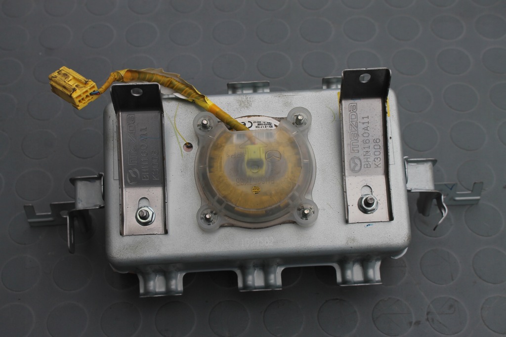 фото №4, Подушка воздушная пассажира mazda 3 iii bm 13-18