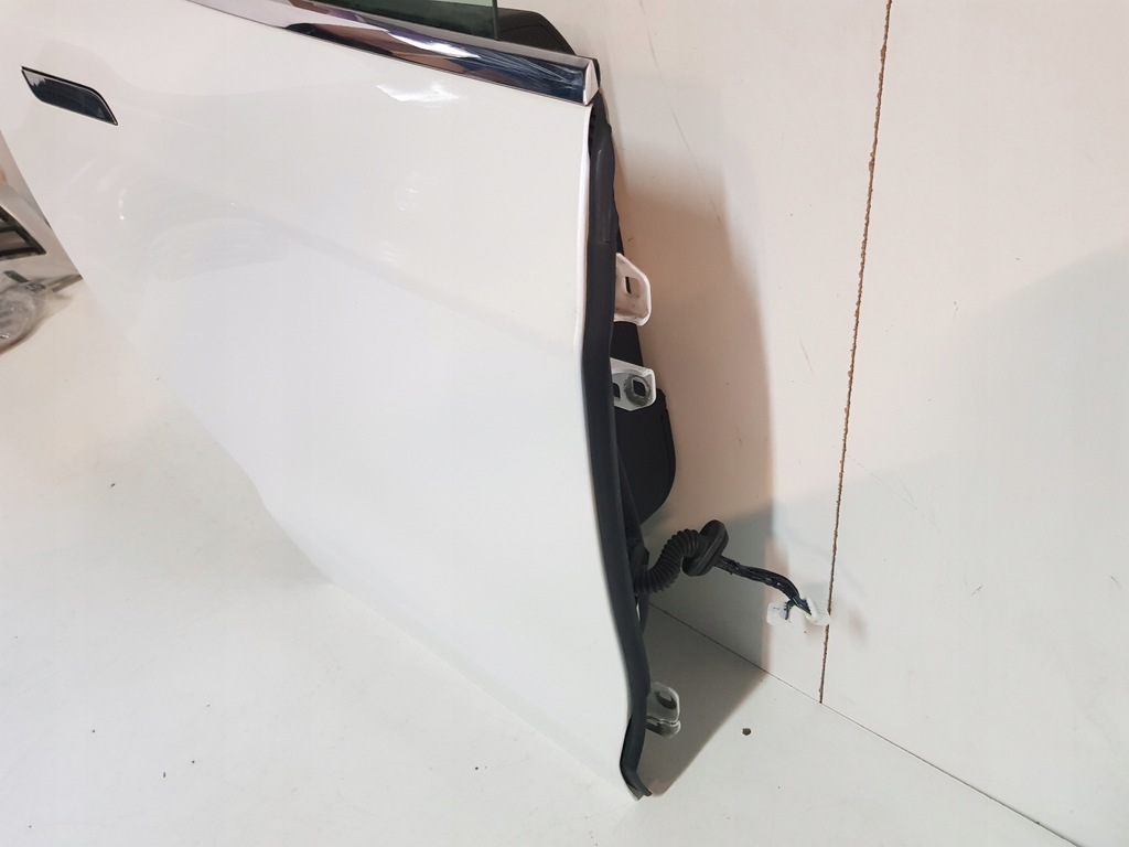 фото №6, Tesla s двері праве задня whitepearl