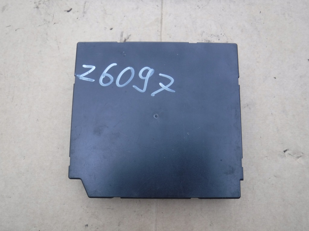 фото №1, Модуль audi оригинальный номер 8x0907063f