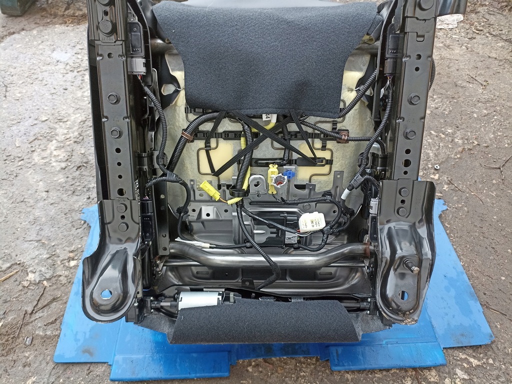 фото №8, Subaru forester v lift сиденье левый передний кожа