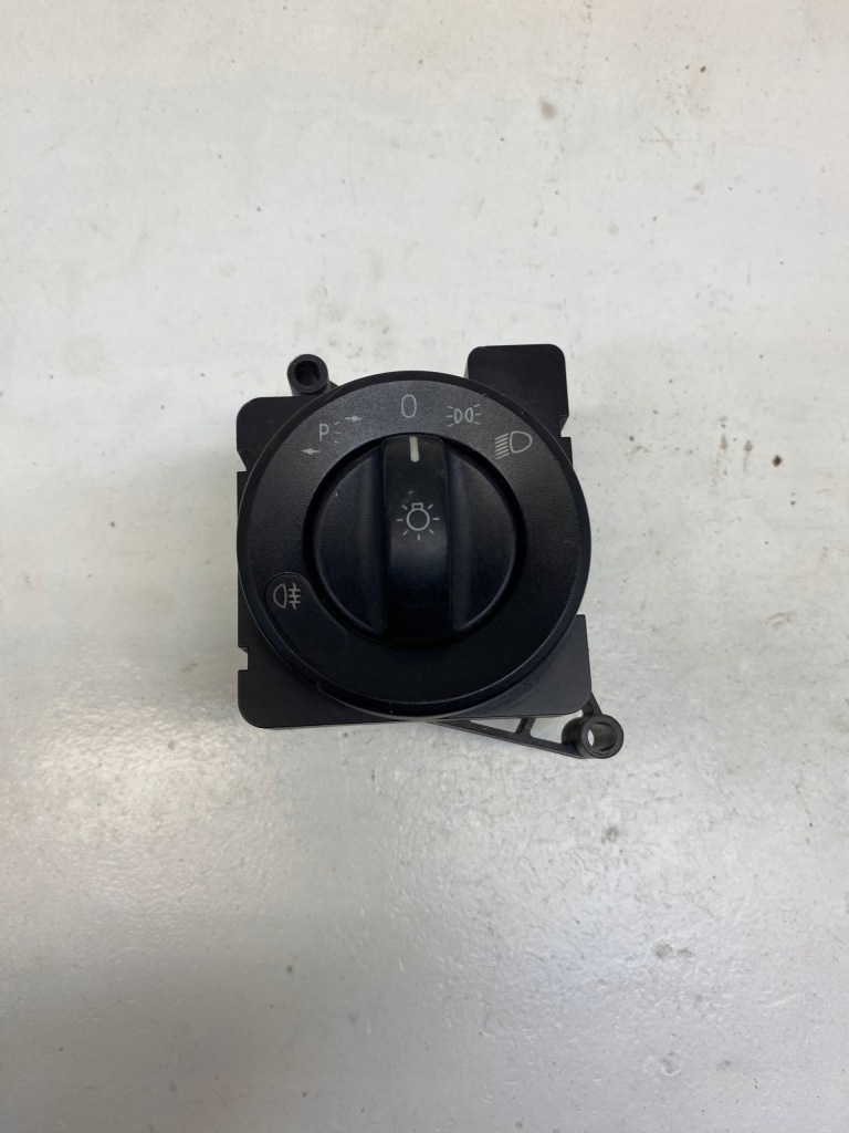 фото №1, Выключатель света mercedes sprinter a9065450504