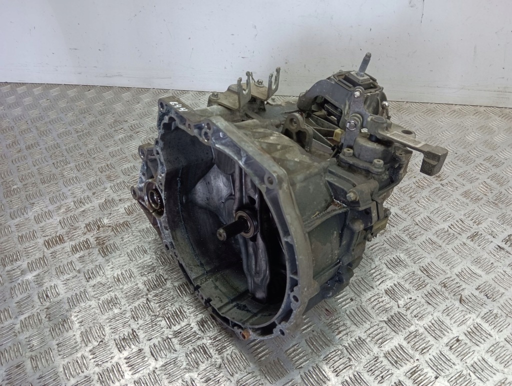 фото №1, Mini cooper countryman r60 2014 механическая 6-ступенчатая коробка передач передач