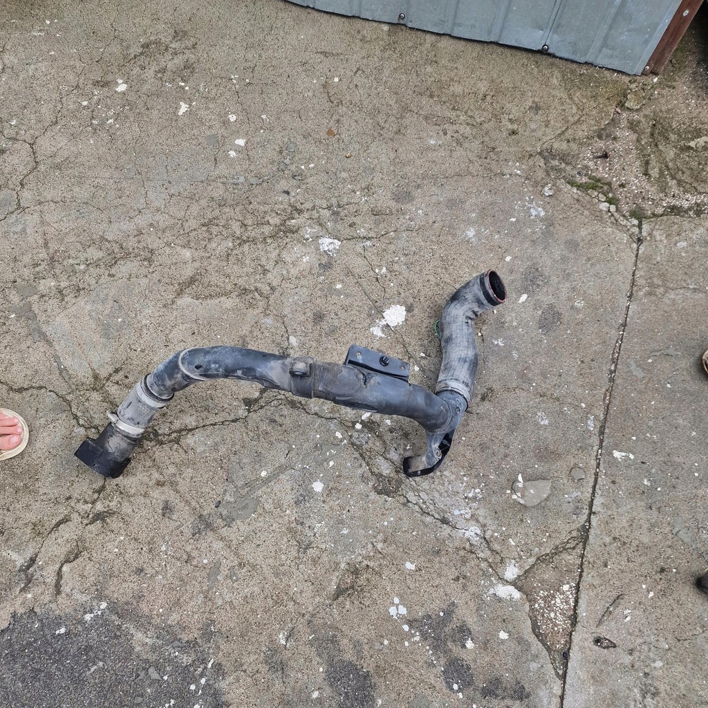 фото №1, Труба шланг интеркулер 1.6d 1k0145840aa