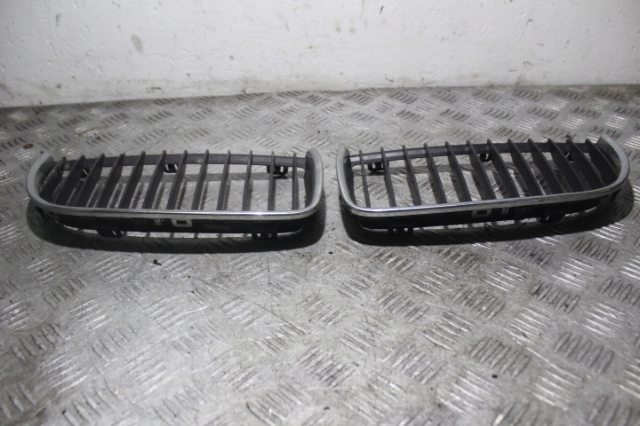 фото №1, Решётка радиатора решётка радиатора bmw 3 318i e90