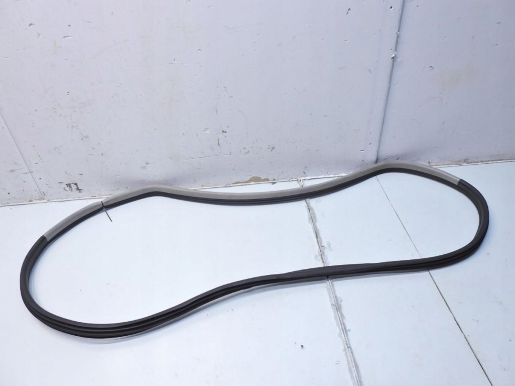 Прокладка двері правий задній opel astra 3 h hb 360574169 Зі Шроту