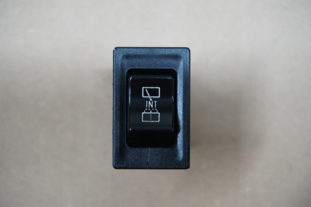 фото №1, Opel monterey переключатель дворники задняя 96r