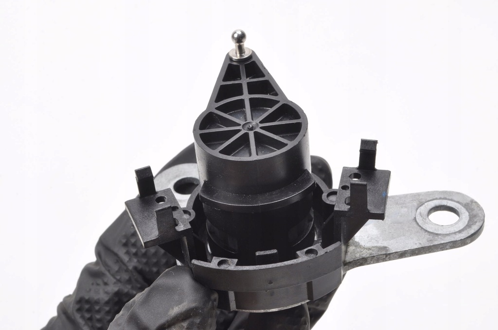 фото №7, Ferrari portofino 3.9 f164 ключ замок 324021 244409