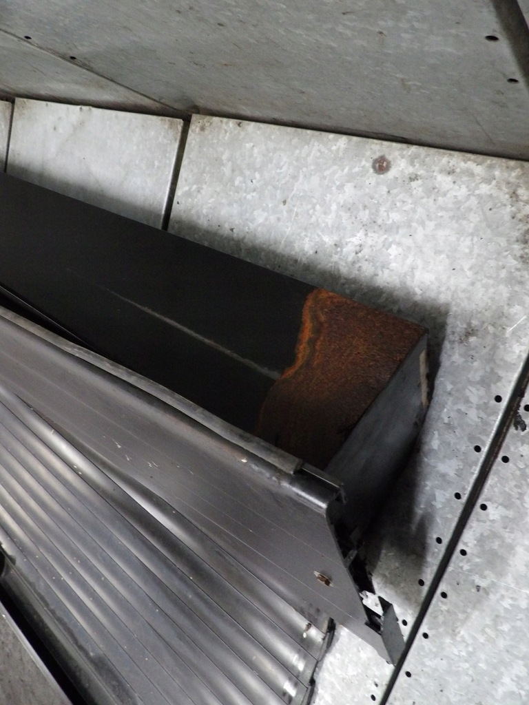 фото №15, Nissan navara d40 шторка жалюзі