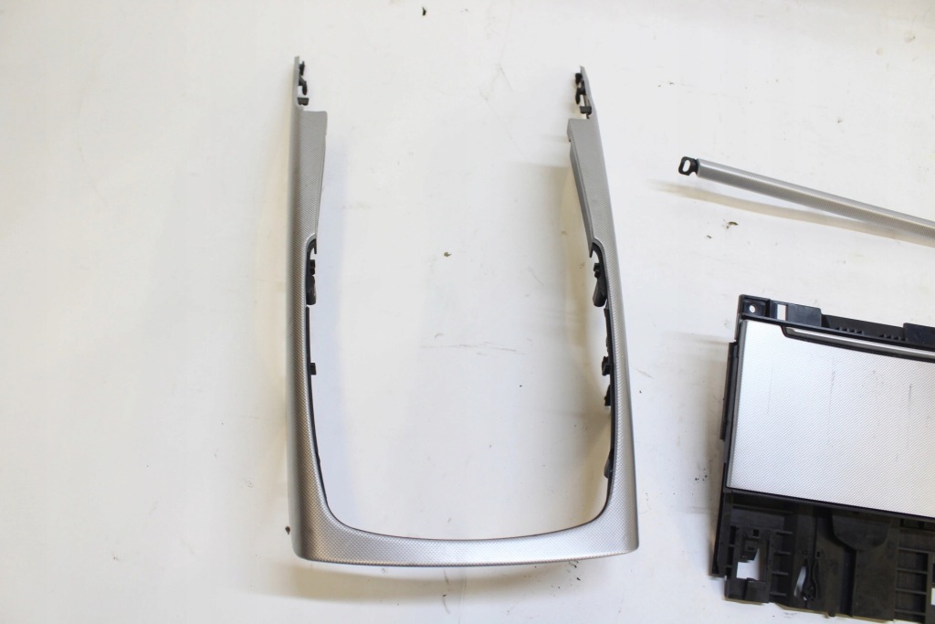 Audi a6 c7 накладки декоративные консоли 4g0864261 Недорого