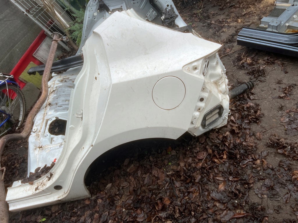 фото №1, Mazda 3 iii 13-18 bm чверть ліва лівий крила обшивка