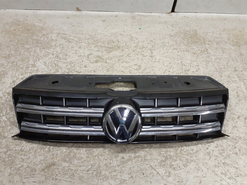 фото №1, Решётка радиатора решётка радиатора vw amarok lift 2016-2020r 2h6853651b