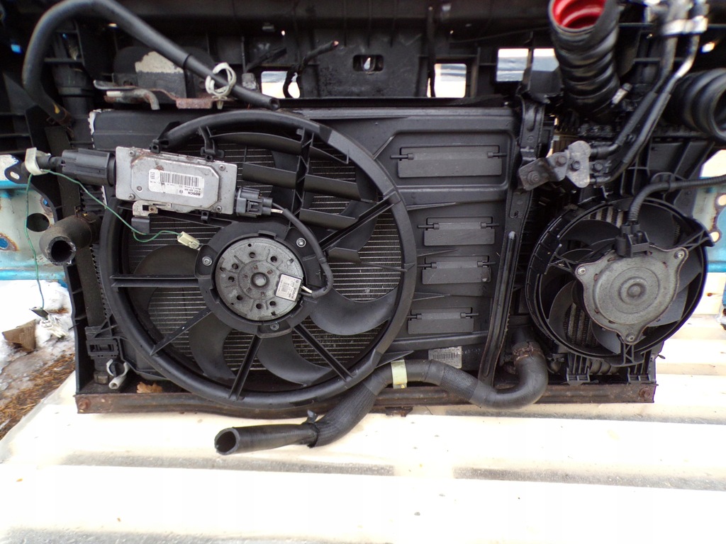 фото №9, Mazda 3 bl 1.6d pas передний радиатор вентилятор 1137228044 1137328505 nr94