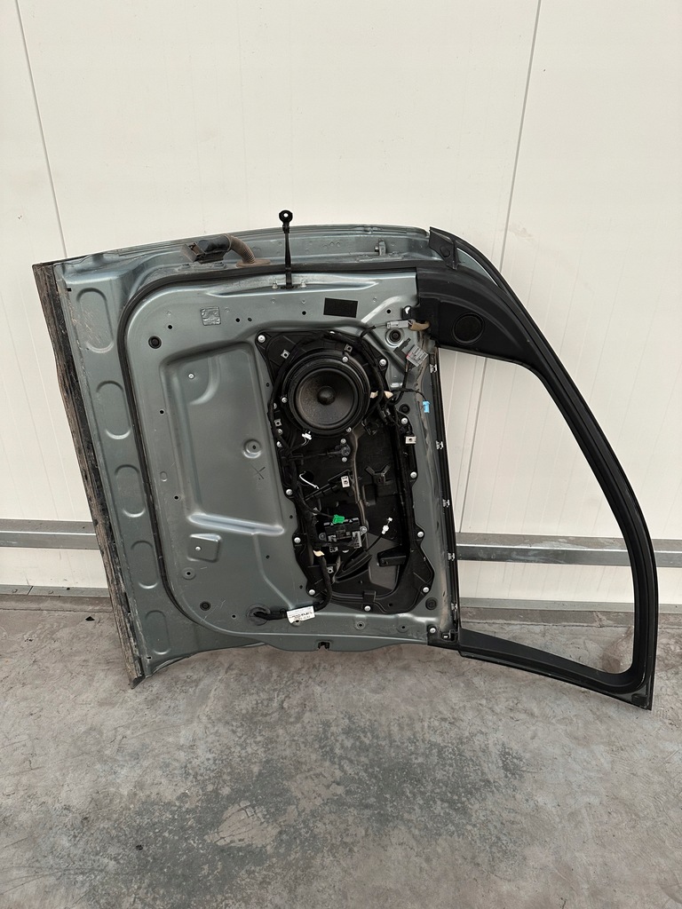 фото №6, Discovery sport l550 дверь перед правое демонтаж