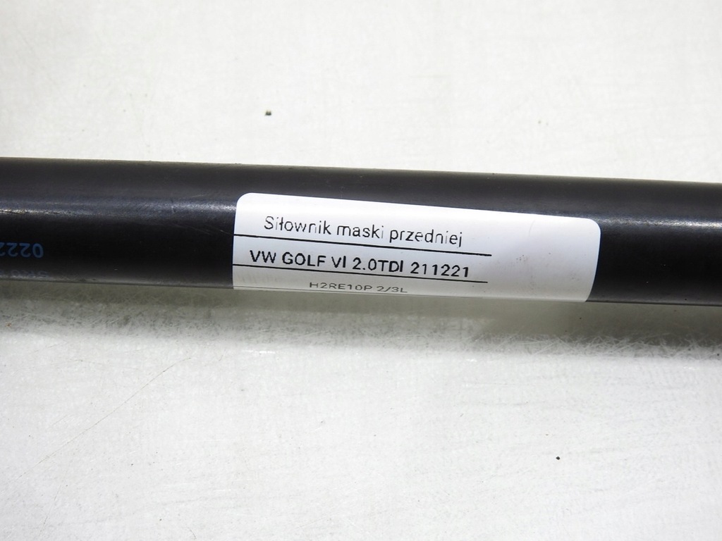 фото №7, Привід амортизатор капот vw golf vi