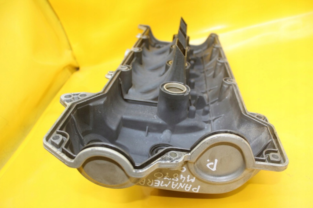 фото №8, Крышка клапанов правая porsche panamera 970 4.8 biturbo gts m4870