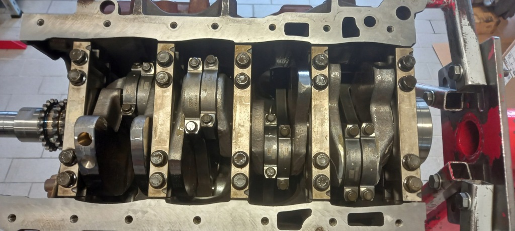 Купить Двигатель 4.4 448dt range rover l405