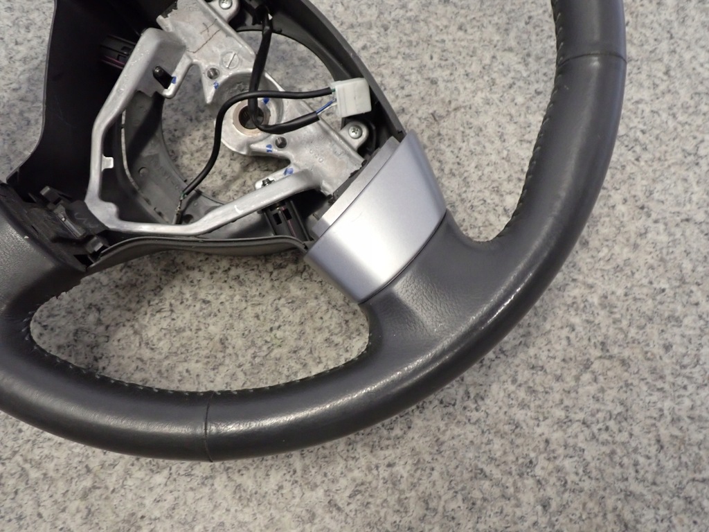 фото №6, Suzuki sx4 06-13 воздуховод колесо руля