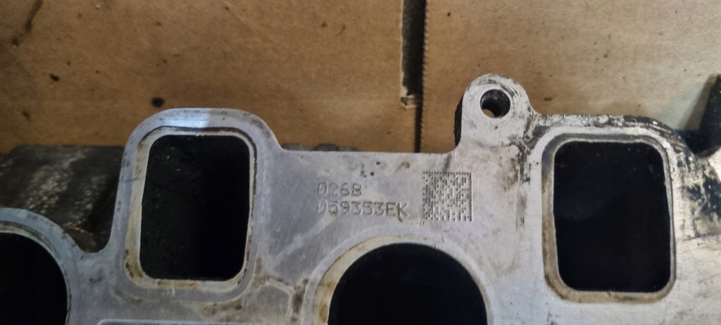 фото №5, Головка левая 3.0 tdi 059353ek