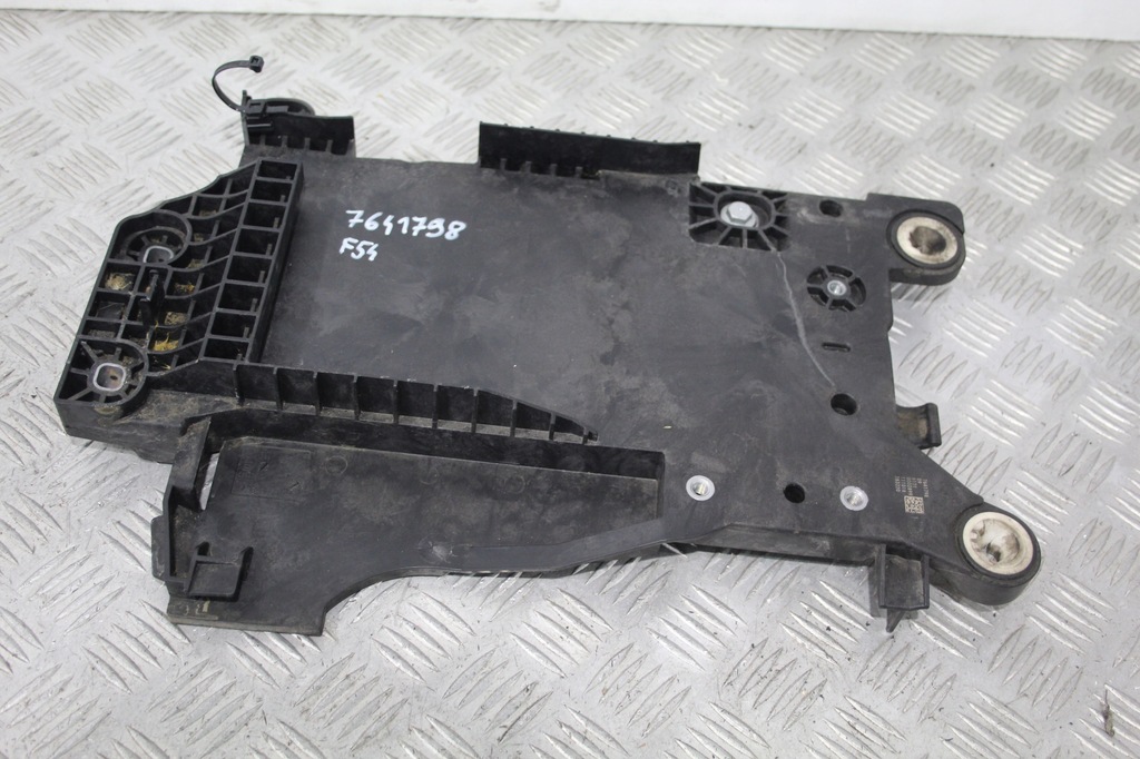 фото №1, Основа акумулятор mini clubman f54 7641798