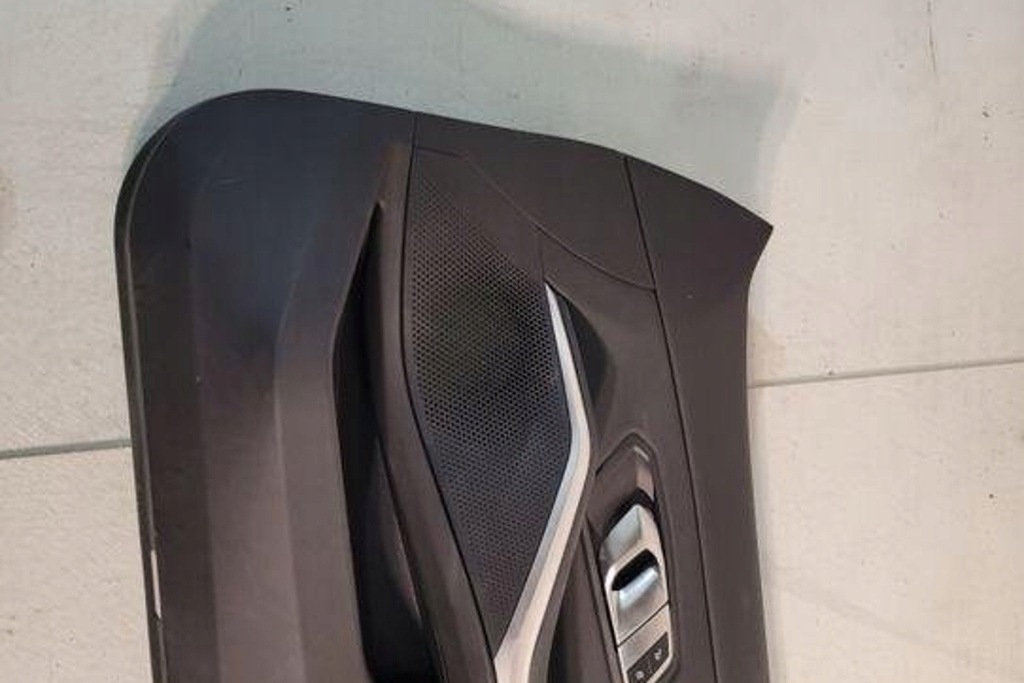 фото №9, Обшивка передних правых дверь bmw 3 g20, g28 3602353 3.0l бензиновый 285kw