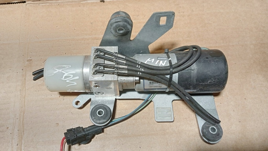 фото №1, Mini cooper r52 fl cabrio насос дах 9211184