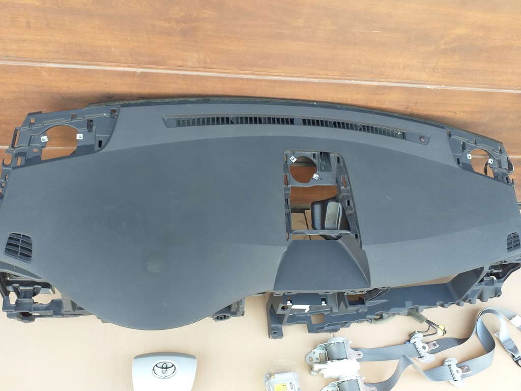 фото №6, Toyota sienna приборная панель air bag подушка ремни оригинал