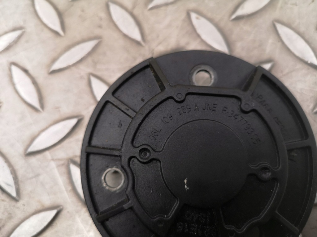 фото №5, Audi a4 s4 b9 8w 2016 шків вала розподільного валу / vanos