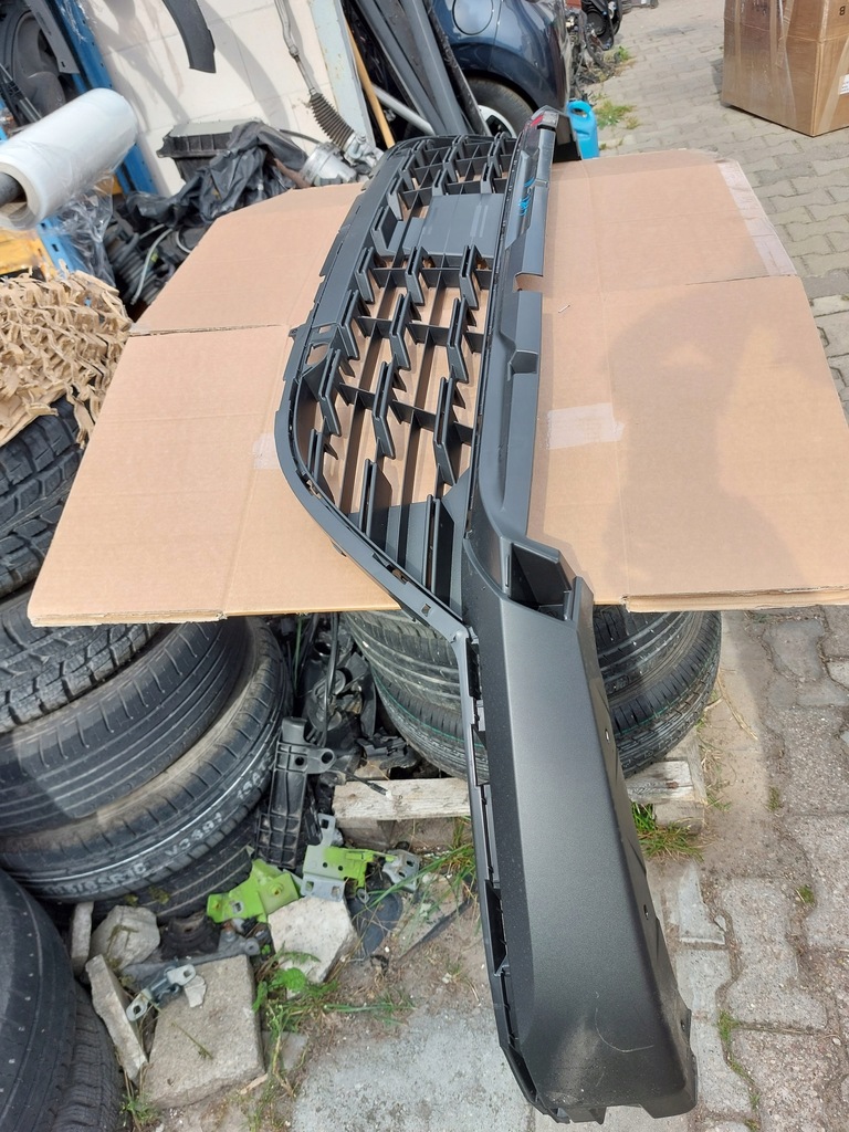 фото №4, Решітка dół бампера rprzód renault captur ii