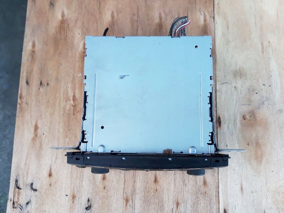 фото №2, Радіо радіопрогравач плита cd розкодований штекер mazda premacy i cp lift