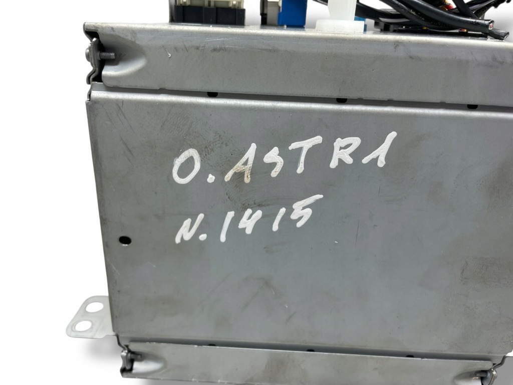 Opel astra j 2011 станція мультимедійна 7612634247 Київ