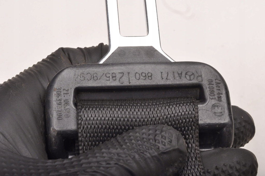 Mercedes slk r171 w171 ремень безопасности правый перед a1718601285 в Украине