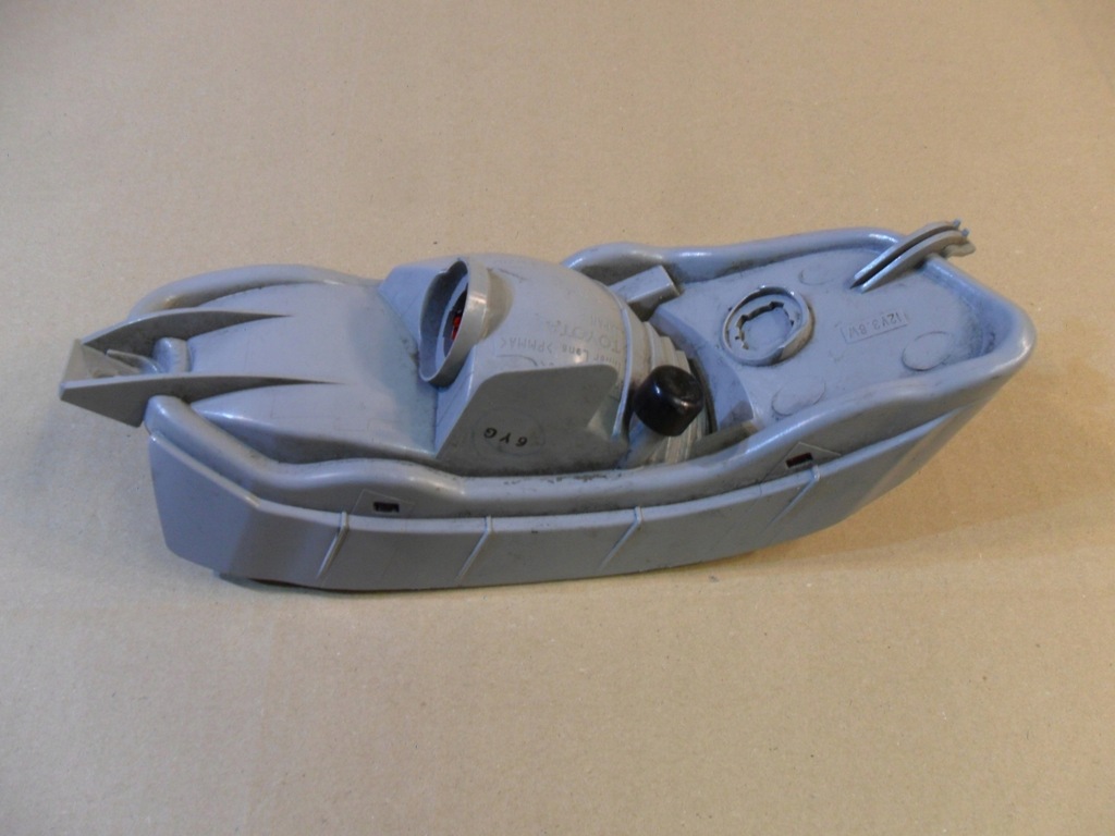 фото №9, Лампа задня права toyota yaris verso 2001-2004