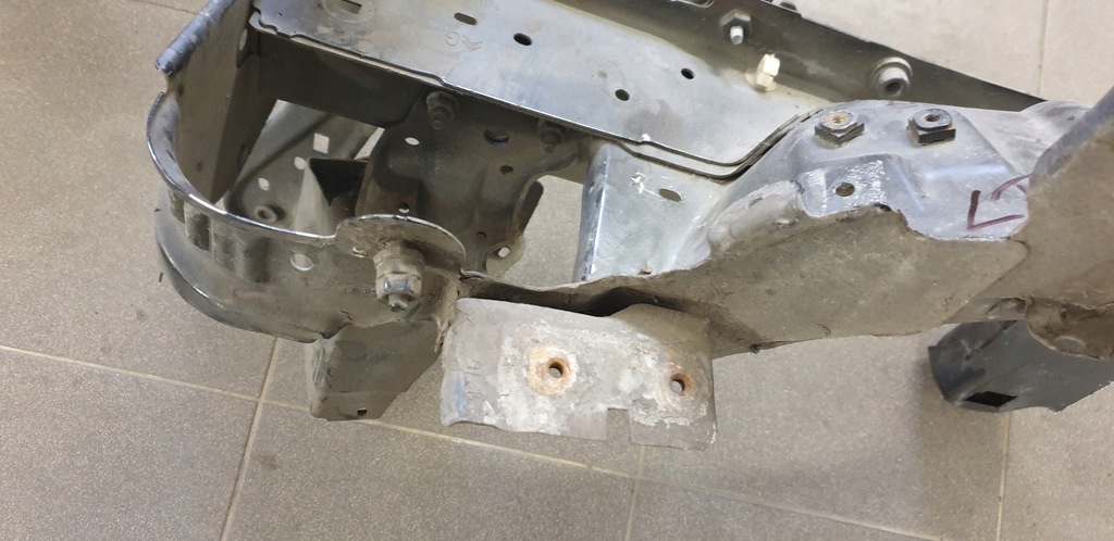 фото №7, Четверть подкрылок лонжерон citroen c3 ii 2010-16