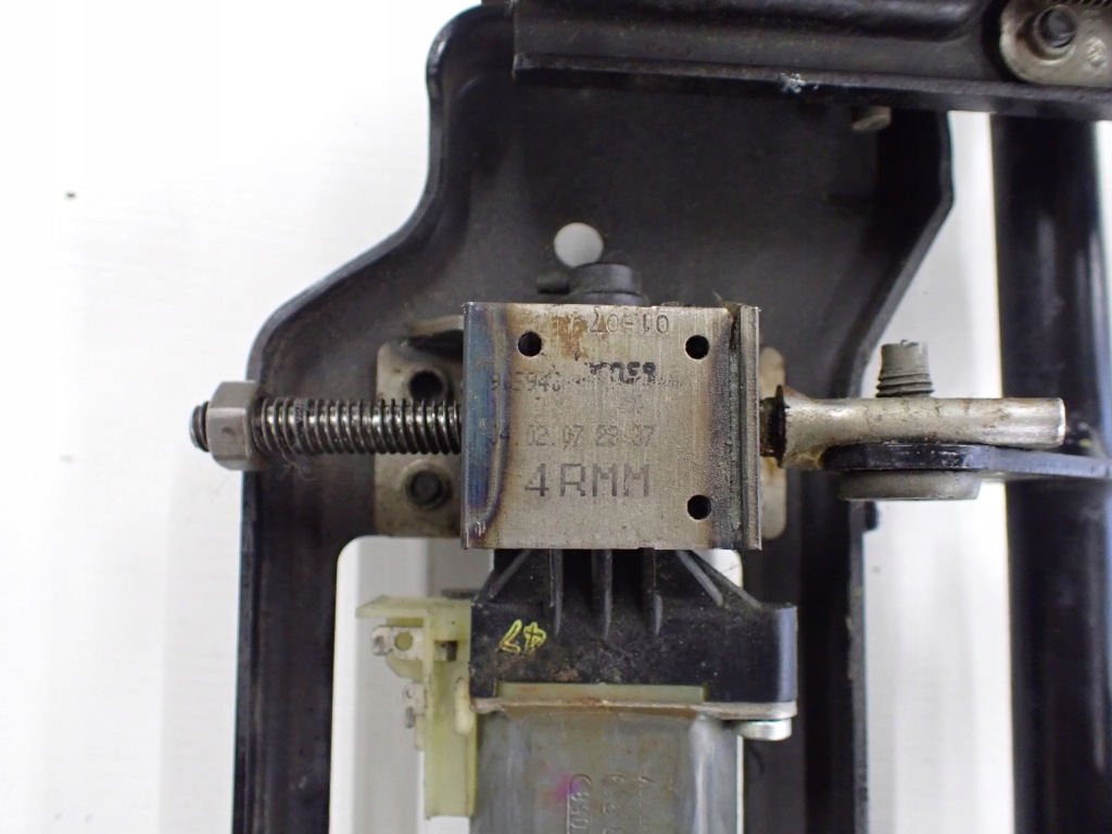 фото №5, Mercedes s w221 механизм каркас сиденье задняя