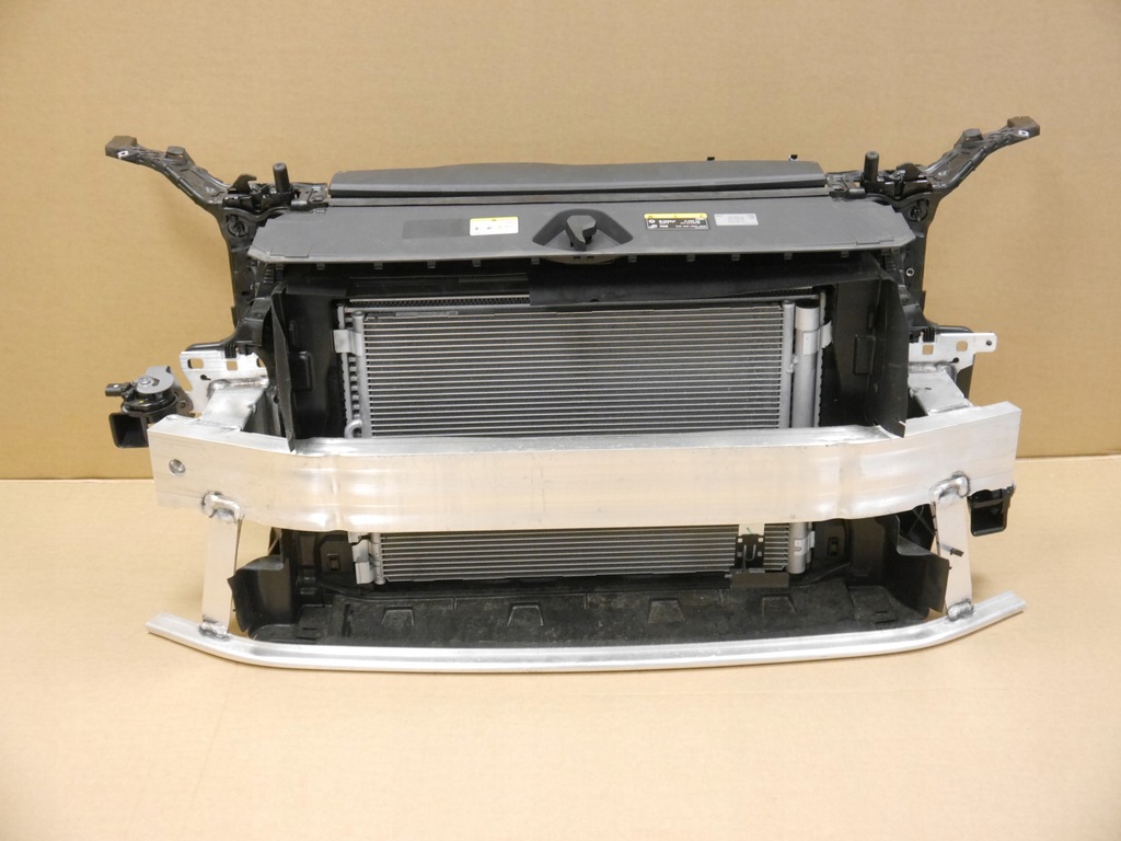 фото №1, Audi q3 83a pas передний радиатор 40tfsi