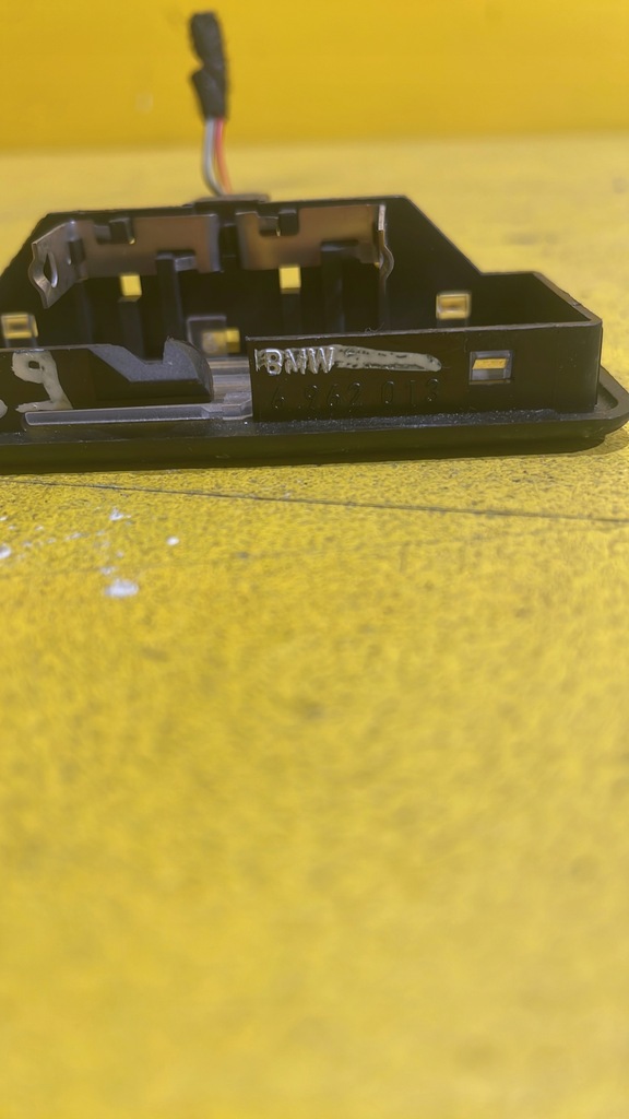 фото №4, Bmw 1 e87 - лампа освітлення салону - 6962013