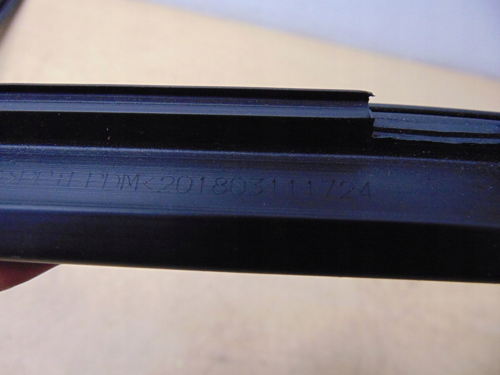 фото №8, Прокладка стекло дверь nissan note nowa 80330-9u10a