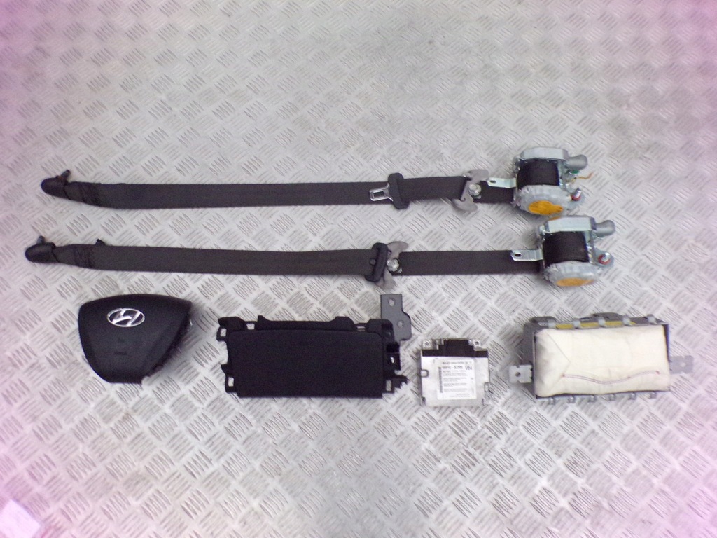 фото №1, Подушка подушки безопасности подушка безопасности ремни kpl hyundai i40 13r