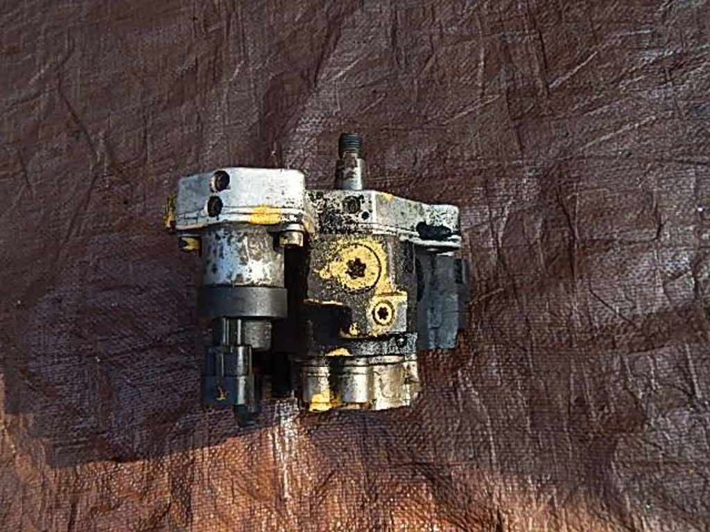 фото №1, Насос упорскування volvo s40, v40 1.9 dci